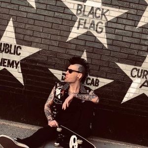 Meet your Posher, Stevo